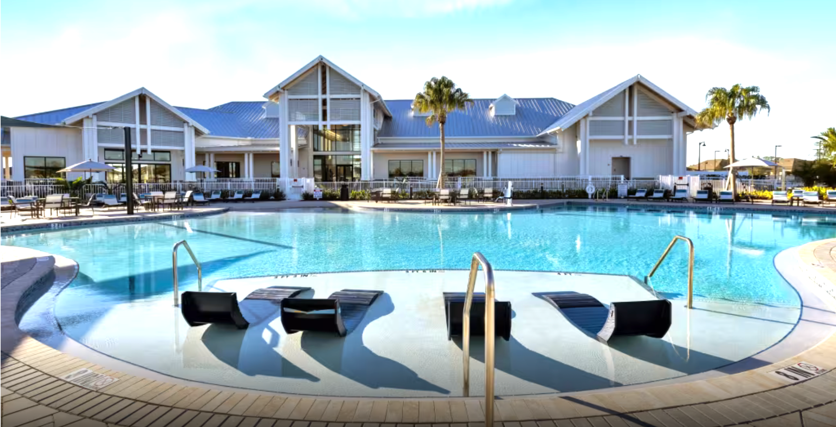 Del Webb Oasis features and amenities